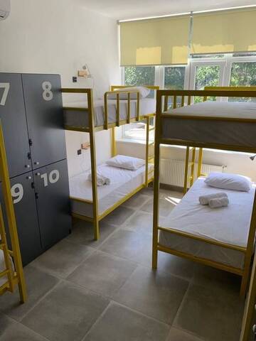 Фото номера Кровать в общем 6-местном номере Хостелы Duck Hostel г. Ереван 5