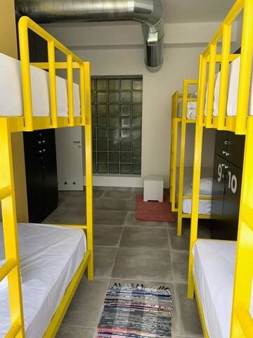 Фото номера Кровать в общем 6-местном номере Хостелы Duck Hostel г. Ереван 3