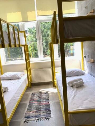 Фото номера Кровать в общем 6-местном номере Хостелы Duck Hostel г. Ереван 4