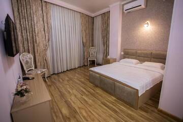Фото номера Двухместный номер Делюкс с 1 кроватью Отель Nork Hotel г. Ереван 24