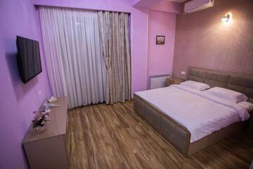 Фото номера Двухместный номер Делюкс с 1 кроватью Отель Nork Hotel г. Ереван 22