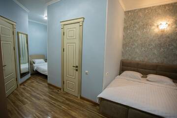 Фото номера Люкс с видом на город Отель Nork Hotel г. Ереван 8