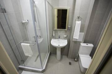 Фото номера Двухместный номер Делюкс с 1 кроватью Отель Nork Hotel г. Ереван 8