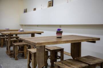 Фото номера Четырехместный номер с собственной ванной комнатой Хостелы Tatev Hotel and Tours г. Ереван 26