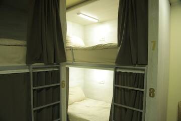 Фото номера Кровать в общем номере для мужчин Хостелы 5X5 Hostel Yerevan г. Ереван 5