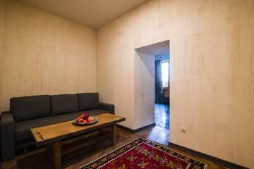 Фото номера Семейный люкс с балконом Отель Apricot Hotel Yerevan г. Ереван 7