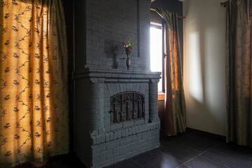 Фото номера Семейный люкс с балконом Отель Apricot Hotel Yerevan г. Ереван 3