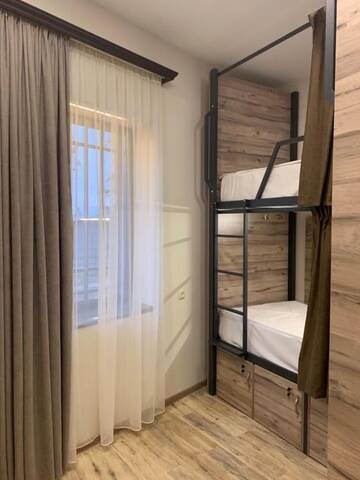 Фото номера Односпальная кровать в общем номере Хостелы Street51 г. Ереван 20