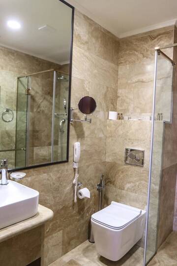 Фото номера Улучшенный люкс Отель Konyak Hotel г. Ереван 6