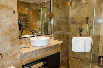 Фото номера Полулюкс Делюкс Отель Konyak Hotel г. Ереван 6