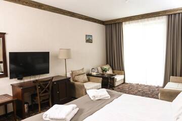 Фото номера Полулюкс Делюкс Отель Konyak Hotel г. Ереван 7