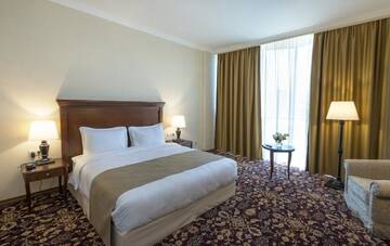 Фото Отель Ani Grand Hotel Yerevan г. Ереван 2