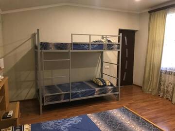 Фото номера Большой двухместный номер с 1 кроватью Хостелы New Yerevan г. Ереван 14