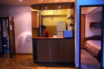 Фото номера Апартаменты с 1 спальней Хостелы MGA Hostel &amp; Tours г. Ереван 3