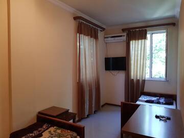 Фото номера Трехместный номер Отель RP Hotel г. Ереван 5
