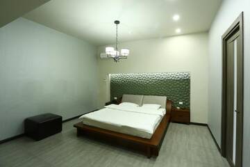 Фото номера Семейный номер Делюкс Отель Ibiza Hotel г. Ереван 4