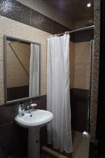 Фото номера Люкс с видом на горы Отель Planet Hotel г. Ереван 10