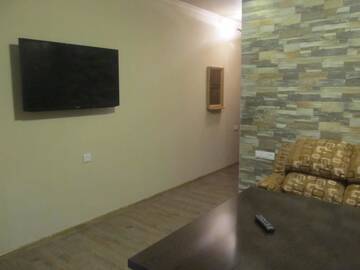 Фото номера Люкс Отель 2x2 Cinema-Bar Hotel &amp; Tours г. Ереван 5