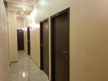 Фото номера Двухместный номер с 2 отдельными кроватями Отель Eridana Hotel г. Ереван 3