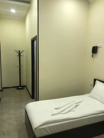 Фото номера Двухместный номер с 2 отдельными кроватями Отель Eridana Hotel г. Ереван 3