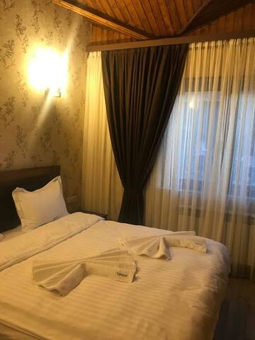 Фото номера Дом с 2 спальнями Отель Eridana Hotel г. Ереван 9