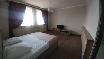 Фото номера Апартаменты с 1 спальней Апарт-отели Cross Apartments and Tours г. Ереван 12