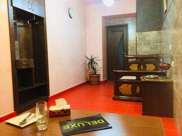 Фото номера Бюджетный двухместный номер с 2 отдельными кроватями Отель Art Hotel г. Ереван 4