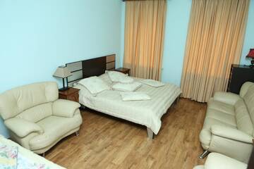 Фото номера Семейный люкс Хостелы Inter Boutique Hotel г. Ереван 4