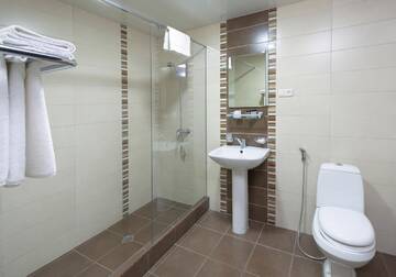 Фото номера Стандартный одноместный номер Отель Ani Central Inn г. Ереван 6