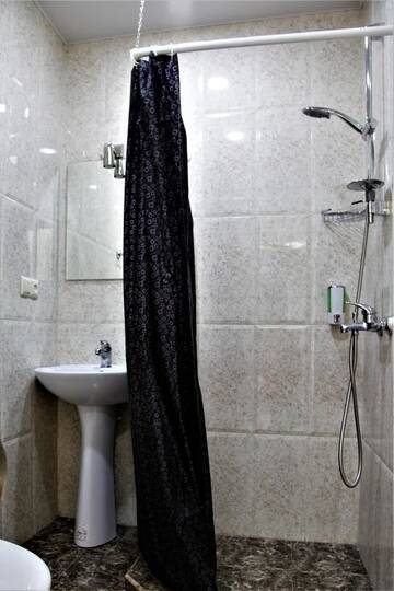 Фото номера Бюджетный двухместный номер с 1 кроватью Отель Albert House Hotel and Tours г. Ереван 3