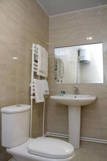 Фото номера Стандартный двухместный номер с 1 кроватью Отель Best View Hotel г. Ереван 8