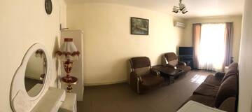 Фото номера Двухместный номер Делюкс с 1 кроватью и душем Хостелы Best Hostel Republic Square г. Ереван 6