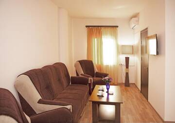 Фото номера Двухместный номер с 2 отдельными кроватями Апарт-отели Aurora Hotel г. Ереван 2