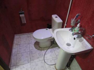 Фото номера Двухместный номер с 1 кроватью Хостелы Shamrock Republic Square Hostel and Tours г. Ереван 5