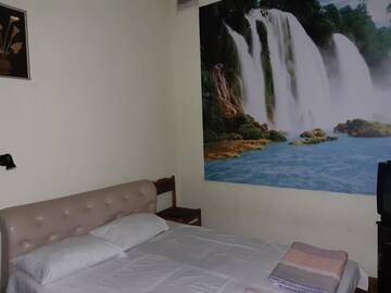 Фото номера Двухместный номер с 1 кроватью Хостелы Shamrock Republic Square Hostel and Tours г. Ереван 8