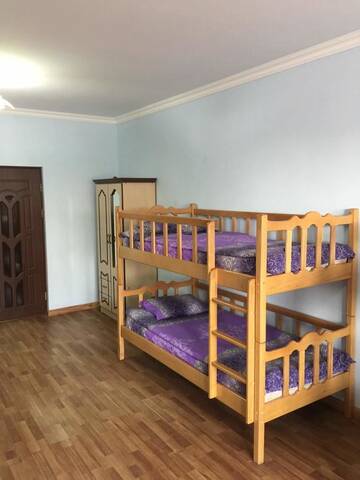 Фото номера Кровать в общем 8-местном номере для мужчин и женщин Хостелы Arm Hostel г. Ереван 4