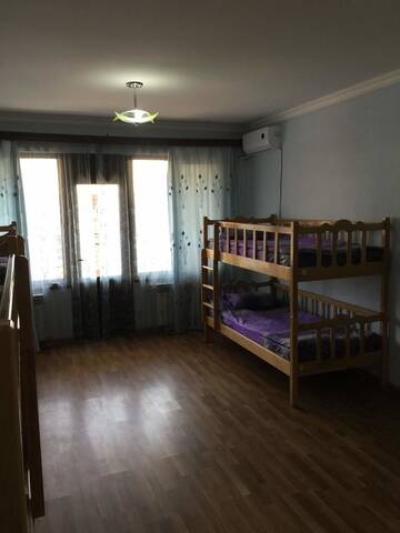 Фото номера Кровать в общем 8-местном номере для мужчин и женщин Хостелы Arm Hostel г. Ереван 5