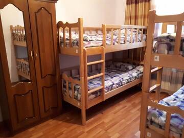 Фото номера Кровать в общем 4-местном номере для мужчин и женщин Хостелы Arm Hostel г. Ереван 3