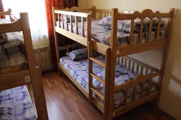 Фото номера Кровать в общем номере для женщин с 4 кроватями Хостелы Arm Hostel г. Ереван 2