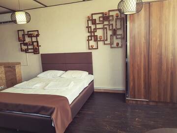 Фото номера Двухместный номер Делюкс с 1 кроватью Отель Hotel Tigran Mets Yerevan г. Ереван 8
