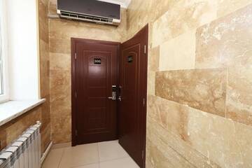 Фото номера Роскошный трехместный номер Отель Hotel Tigran Mets Yerevan г. Ереван 21
