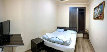Фото номера Апартаменты с душем Хостелы Domino Yerevan Hostel and Tours г. Ереван 5