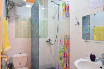 Фото номера Роскошный двухместный номер с 1 кроватью Хостелы Bridge House Yerevan Armenia г. Ереван 6