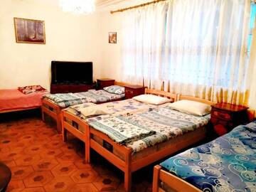 Фото номера Односпальная кровать в общем номере с 4 кроватями Хостелы Hostel Sakharov &amp; Tours г. Ереван 2