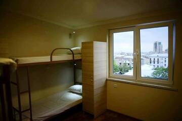 Фото номера Кровать в общем 6-местном номере Хостелы Your Hostel г. Ереван 13