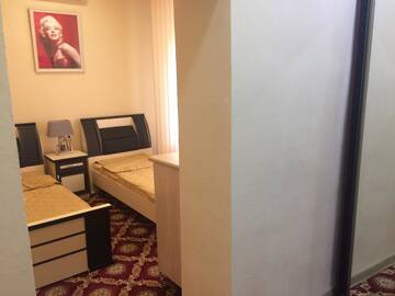 Фото номера Двухместный номер с 1 кроватью или 2 отдельными кроватями Отель Apart Hotel Armenia г. Ереван 4