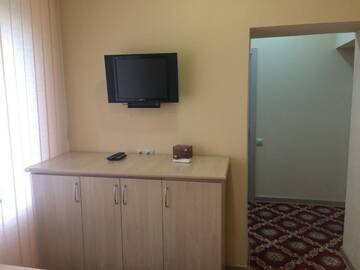 Фото номера Двухместный номер с 1 кроватью или 2 отдельными кроватями Отель Apart Hotel Armenia г. Ереван 5