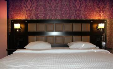 Фото номера Стандартный двухместный номер с 1 кроватью Отель Avan Plaza Hotel г. Ереван 2