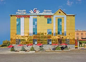 Фото номера Стандартный двухместный номер с 1 кроватью Отель GS Hotel г. Ереван 2
