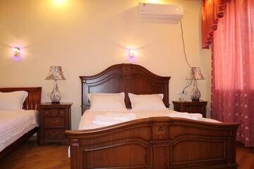 Фото номера Семейный люкс Отель Hotel For You г. Ереван 9